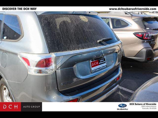 2015 Mitsubishi Outlander ES