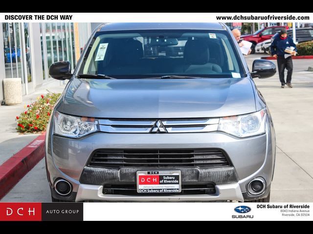 2015 Mitsubishi Outlander ES