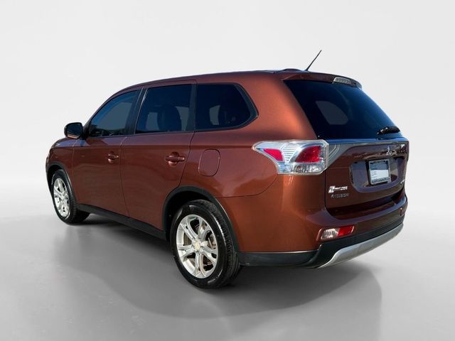 2015 Mitsubishi Outlander SE