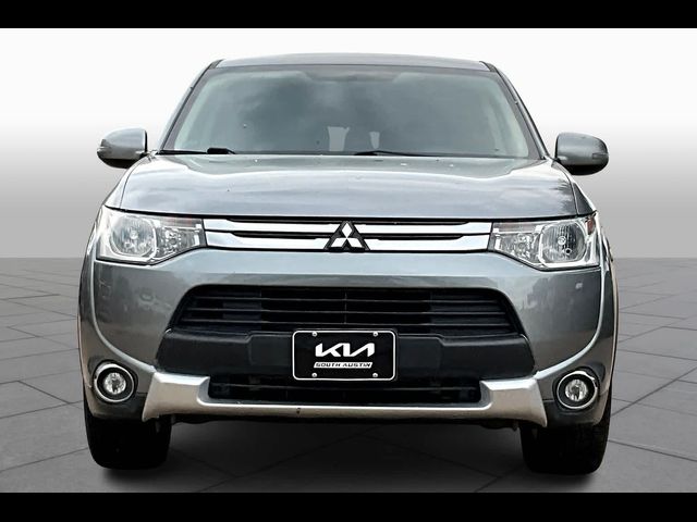 2015 Mitsubishi Outlander SE