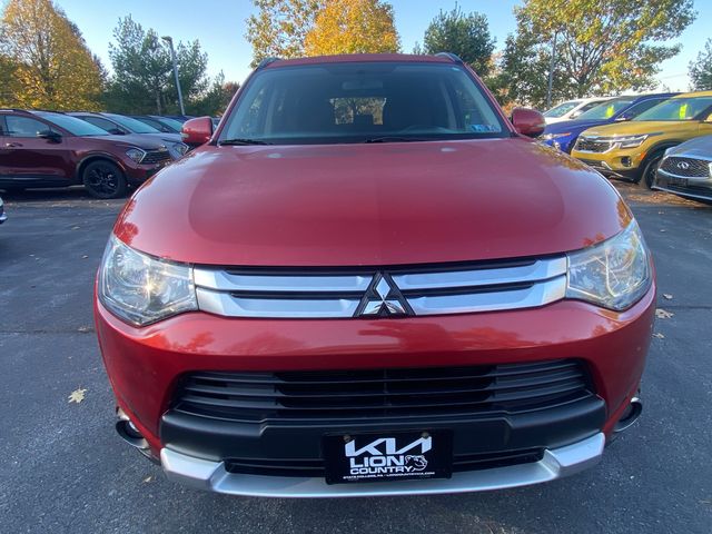 2015 Mitsubishi Outlander SE