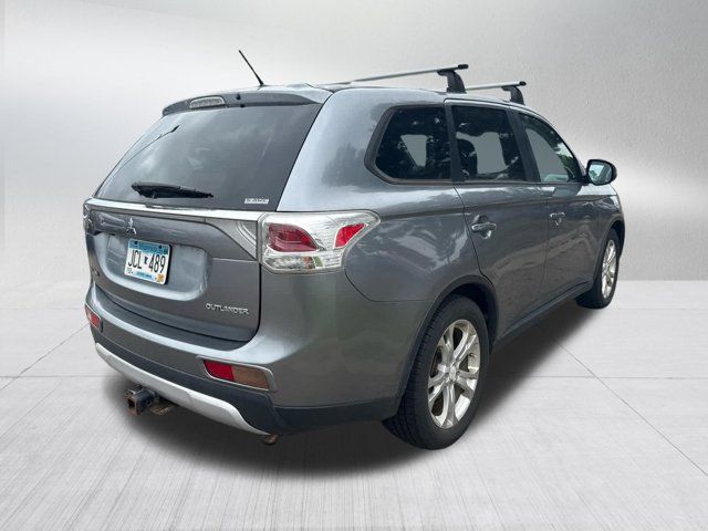 2015 Mitsubishi Outlander SE