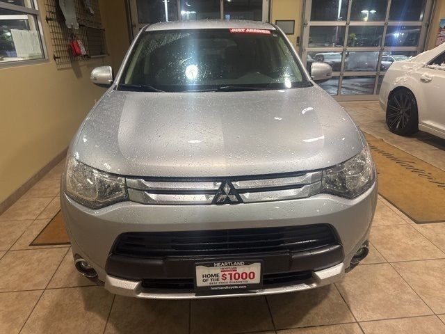 2015 Mitsubishi Outlander SE