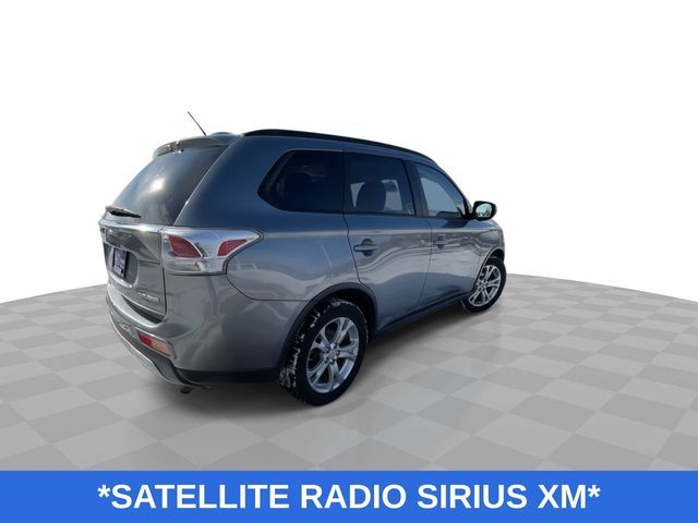 2015 Mitsubishi Outlander SE