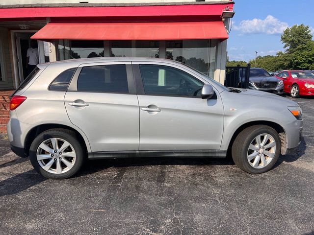2015 Mitsubishi Outlander Sport ES 2.4