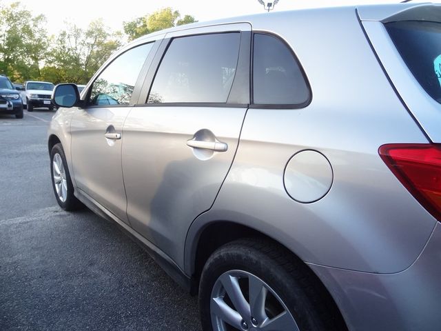 2015 Mitsubishi Outlander Sport ES 2.4