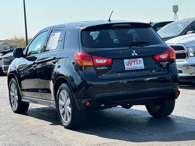 2015 Mitsubishi Outlander Sport ES 2.4