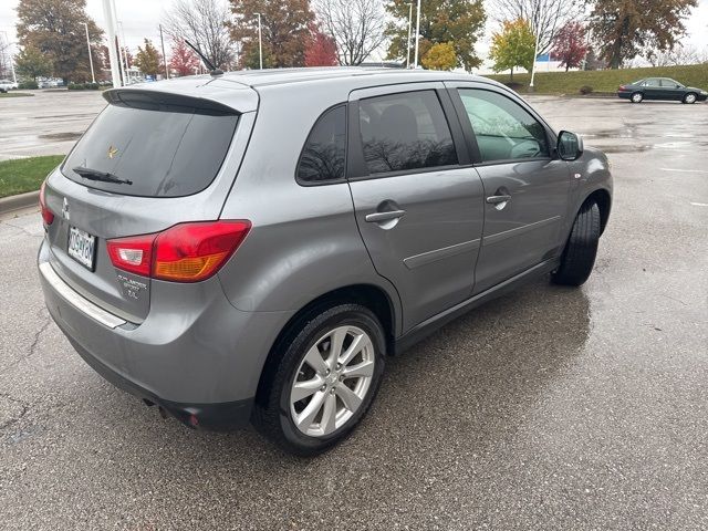 2015 Mitsubishi Outlander Sport ES 2.4