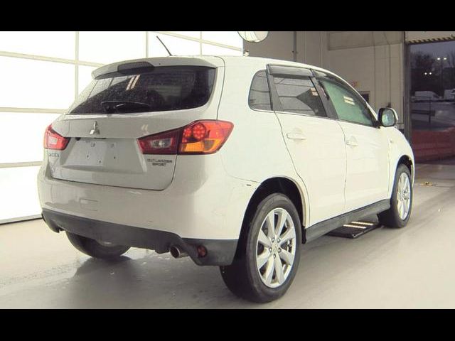 2015 Mitsubishi Outlander Sport SE