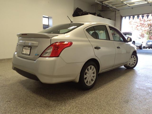 2015 Nissan Versa S Plus