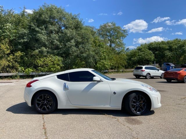 2015 Nissan 370Z Base