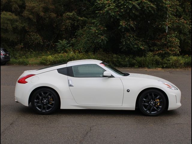 2015 Nissan 370Z Base