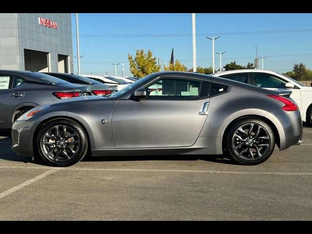 2015 Nissan 370Z Base