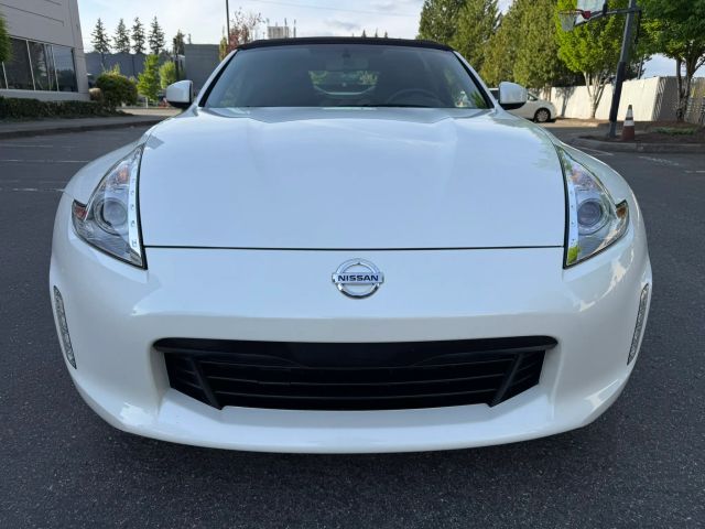 2015 Nissan 370Z Base