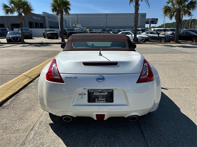 2015 Nissan 370Z Touring