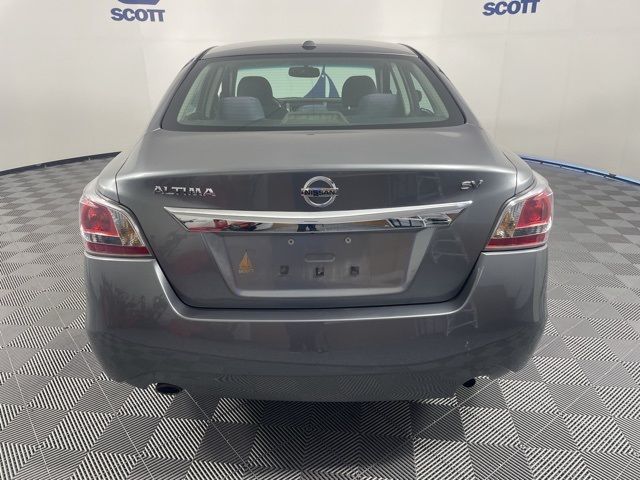 2015 Nissan Altima 2.5 SV