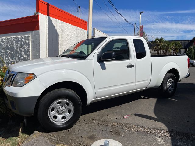 2015 Nissan Frontier SV