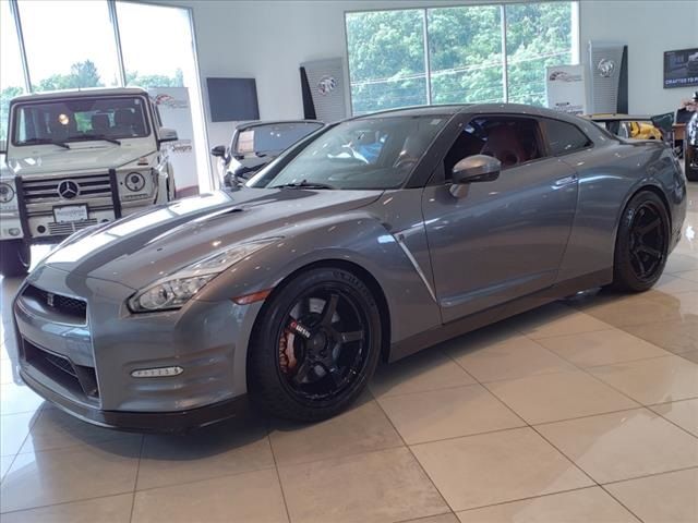 2015 Nissan GT-R Premium