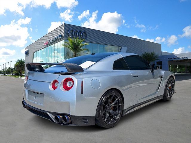 2015 Nissan GT-R Premium