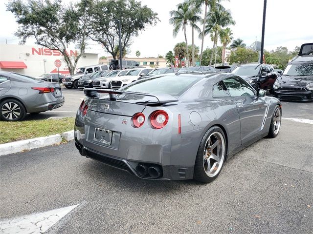 2015 Nissan GT-R Premium