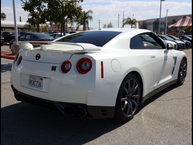 2015 Nissan GT-R Premium