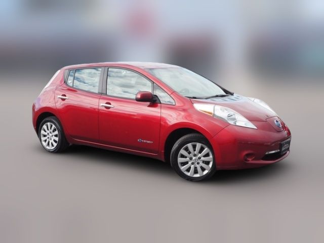 2015 Nissan Leaf S