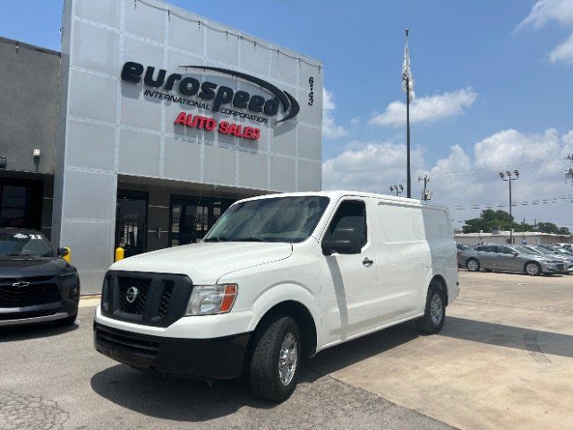 2015 Nissan NV SL