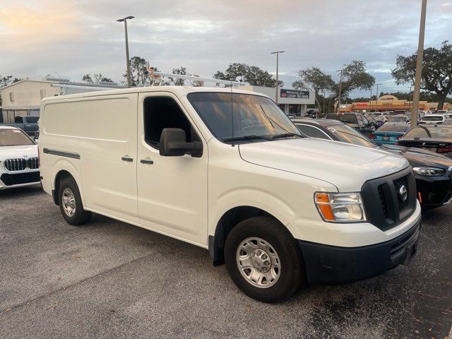 2015 Nissan NV SV