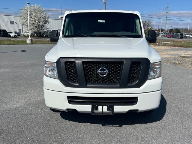 2015 Nissan NV SV