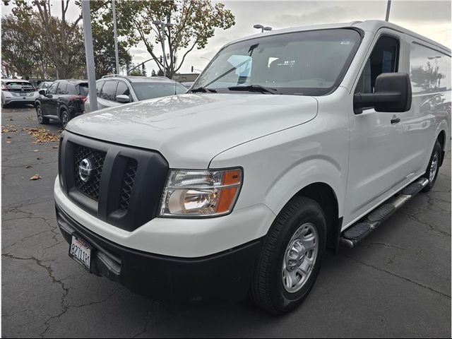 2015 Nissan NV SV