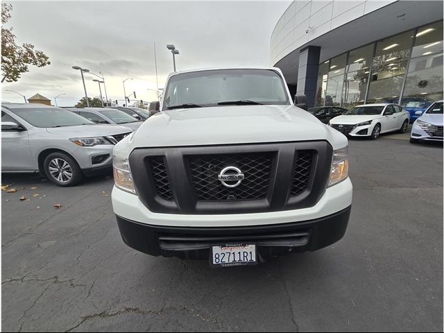 2015 Nissan NV SV