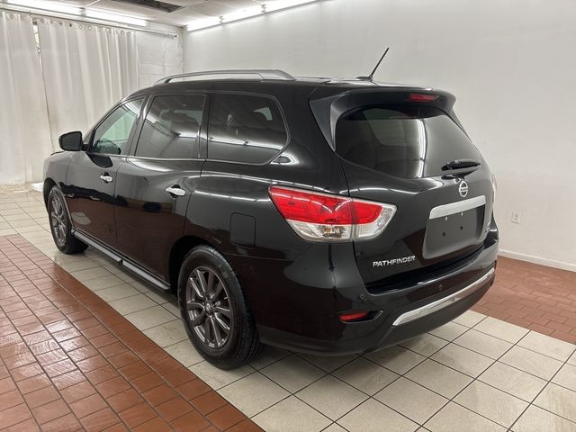 2015 Nissan Pathfinder SV