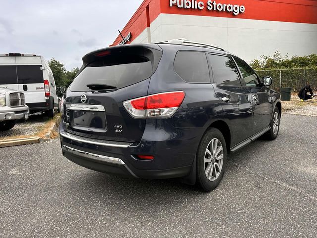 2015 Nissan Pathfinder SV