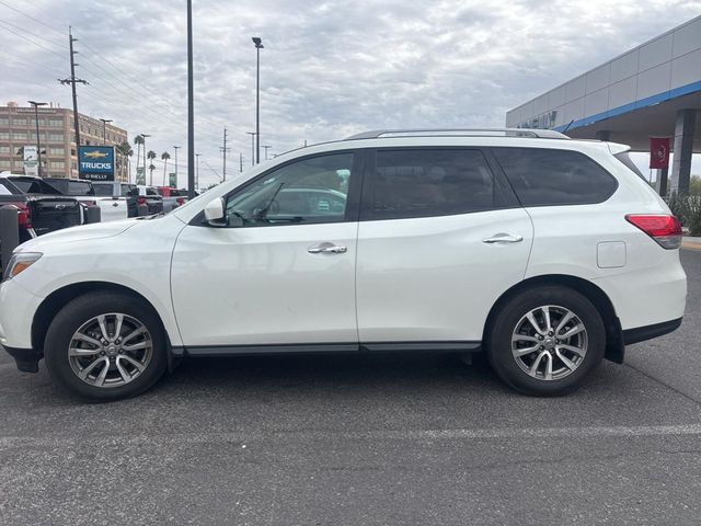 2015 Nissan Pathfinder SV