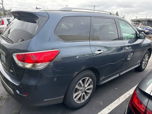 2015 Nissan Pathfinder SL