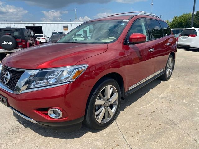 2015 Nissan Pathfinder Platinum