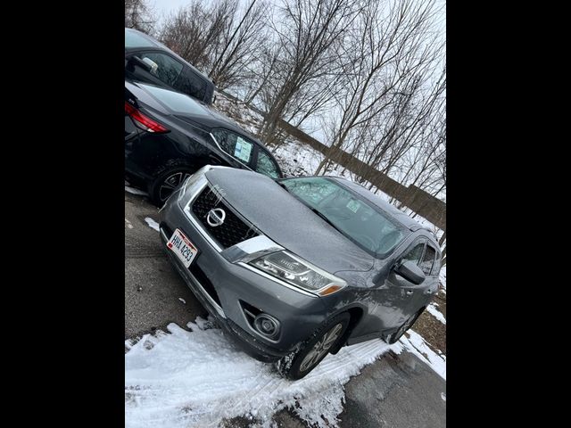 2015 Nissan Pathfinder S