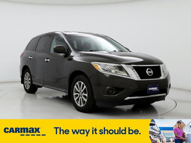 2015 Nissan Pathfinder S