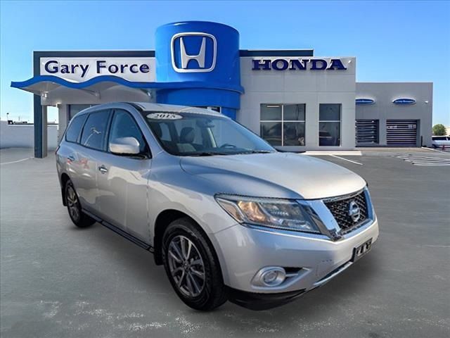 2015 Nissan Pathfinder S