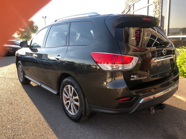 2015 Nissan Pathfinder S