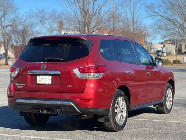 2015 Nissan Pathfinder S