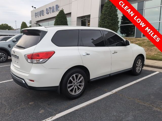 2015 Nissan Pathfinder S