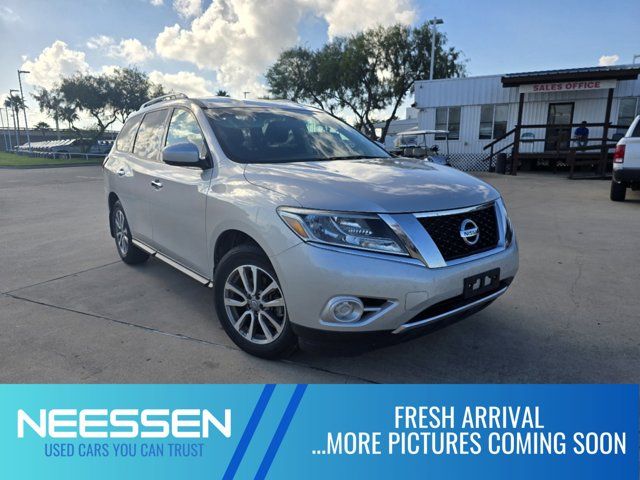 2015 Nissan Pathfinder S