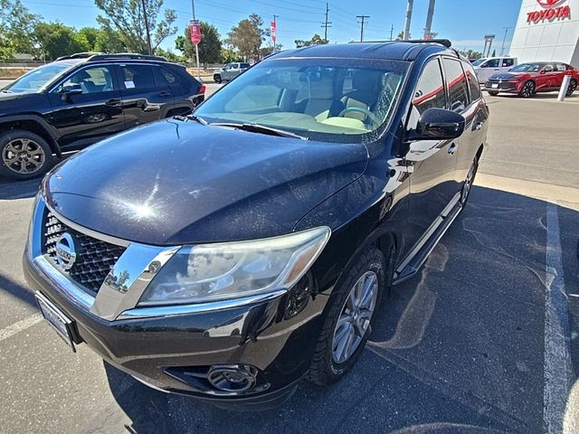 2015 Nissan Pathfinder S