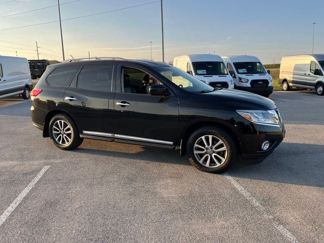 2015 Nissan Pathfinder SL