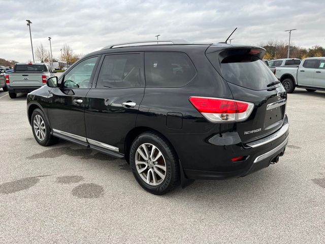 2015 Nissan Pathfinder SL