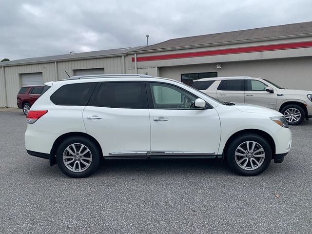 2015 Nissan Pathfinder SL