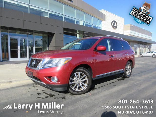 2015 Nissan Pathfinder SL