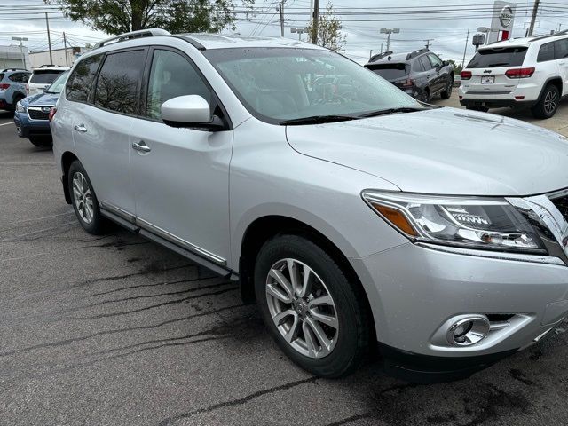 2015 Nissan Pathfinder SL