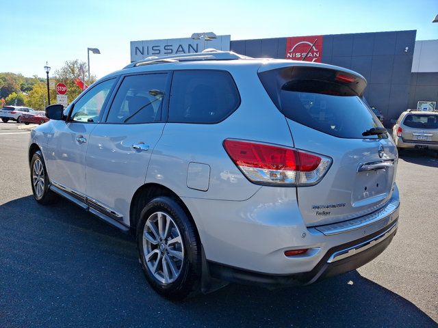 2015 Nissan Pathfinder SL